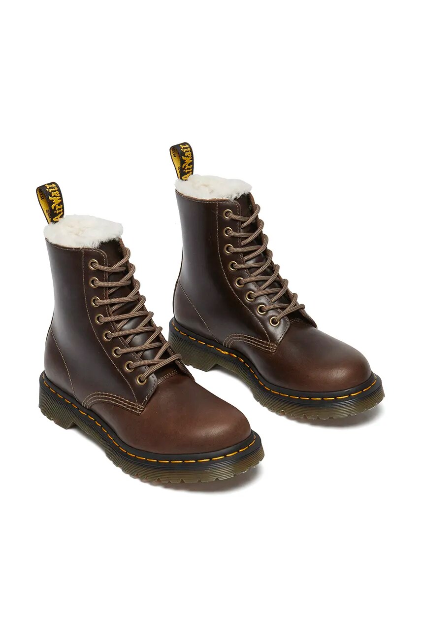 Шкіряні черевики Dr. Martens 1460 Pascal Serena жіночі колір коричневий на плоскому ходу утеплене DM32019777