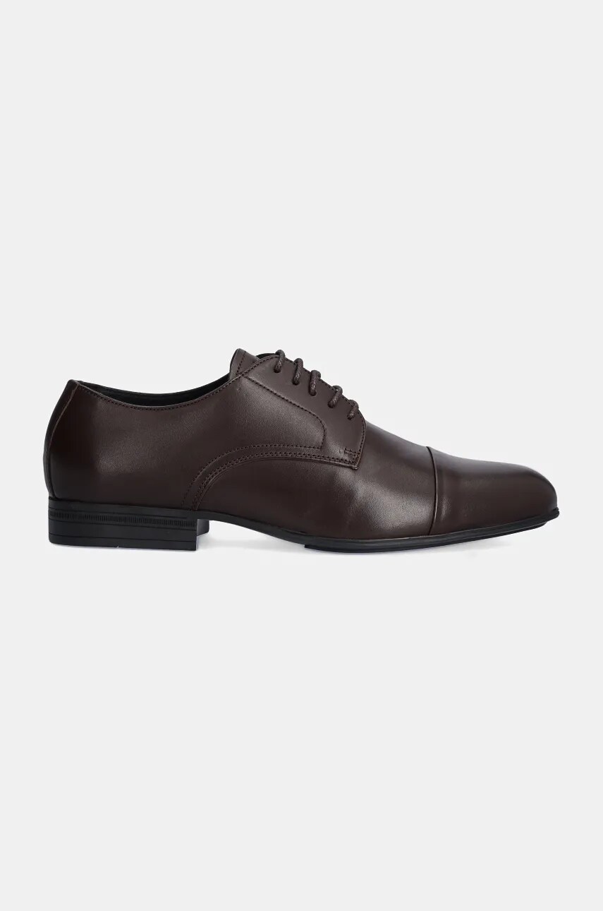 Туфлі Calvin Klein DERBY CAP TOE чоловічі колір коричневий HM0HM01540