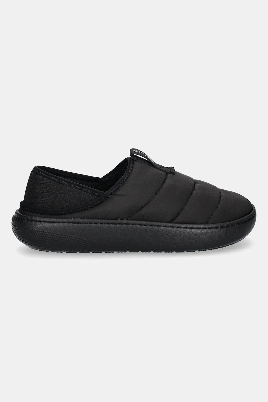 Тапочки Crocs Classic Puff Moc колір чорний 210706