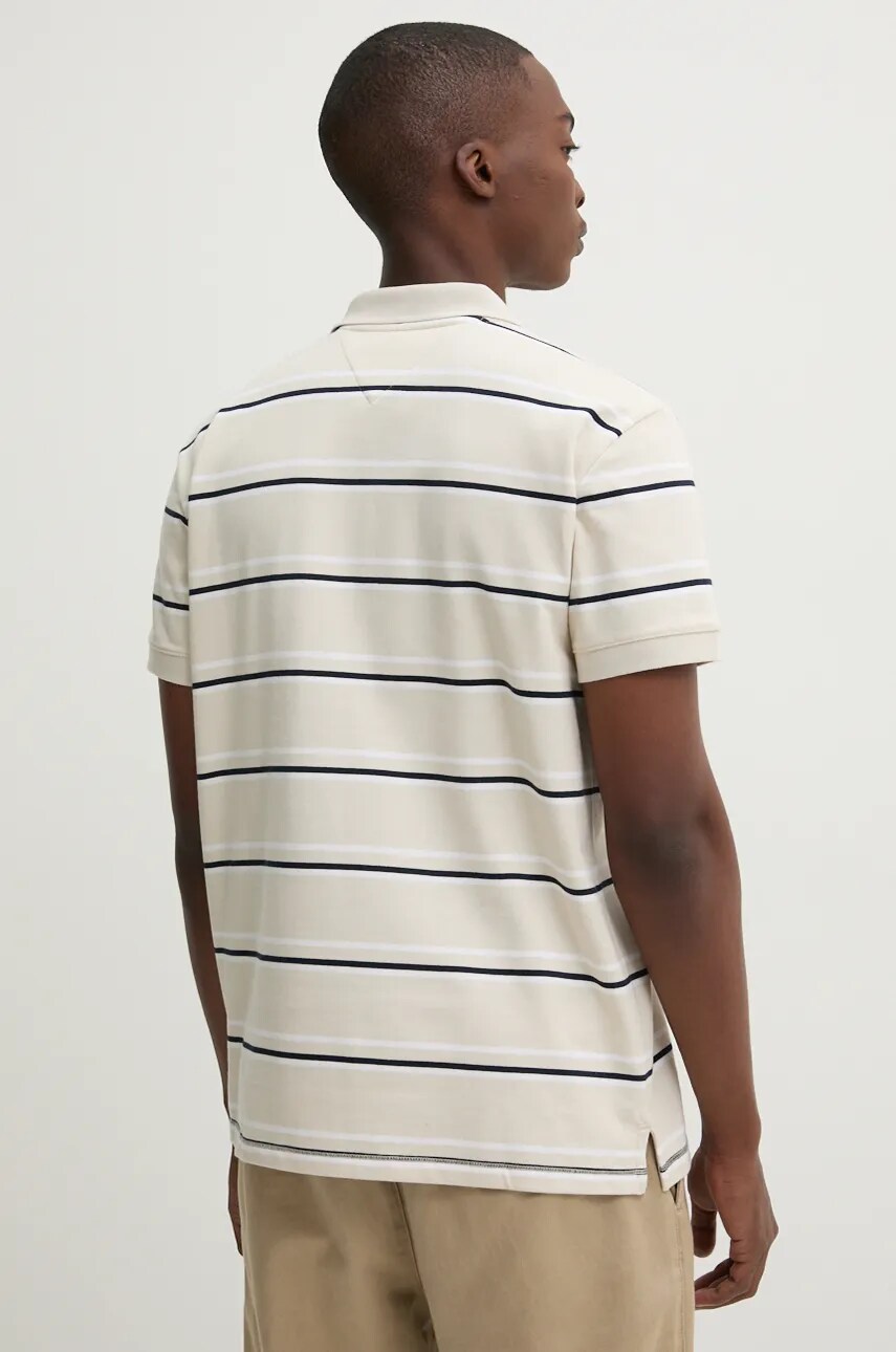 Бавовняне поло Tommy Jeans колір бежевий візерунок DM0DM19502