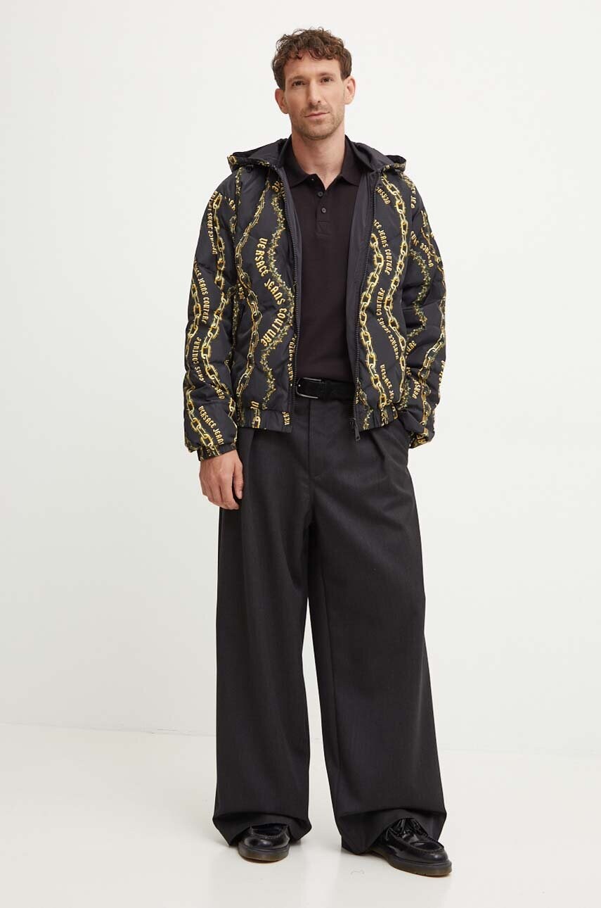 Бавовняне поло Versace Jeans Couture колір чорний з аплікацією 77GAGT08 CJ01T