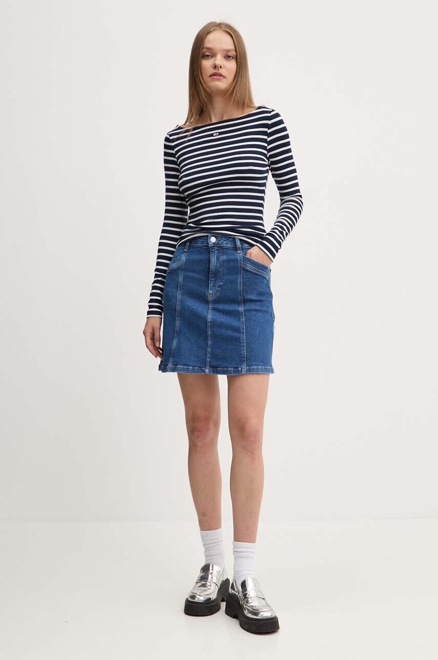Джинсова спідниця Tommy Jeans mini розкльошена DW0DW19011