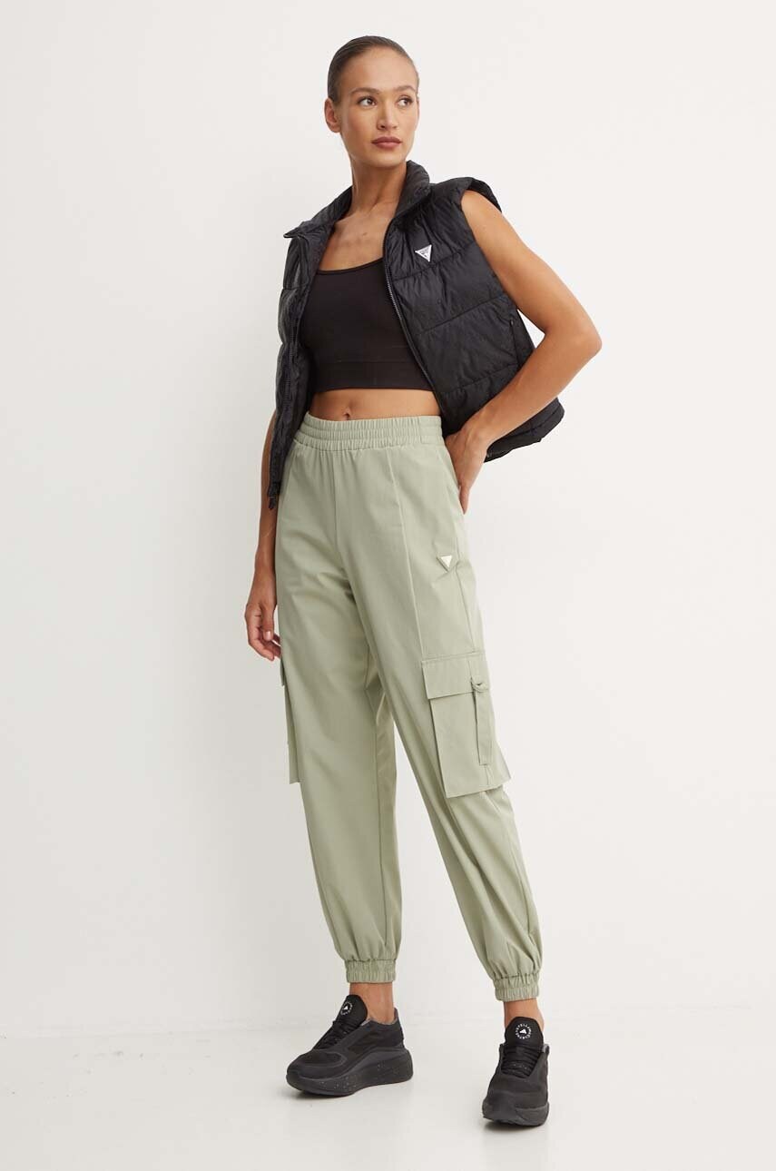 Спортивні штани Guess AURLIE колір зелений однотонні V4YB06 WG982
