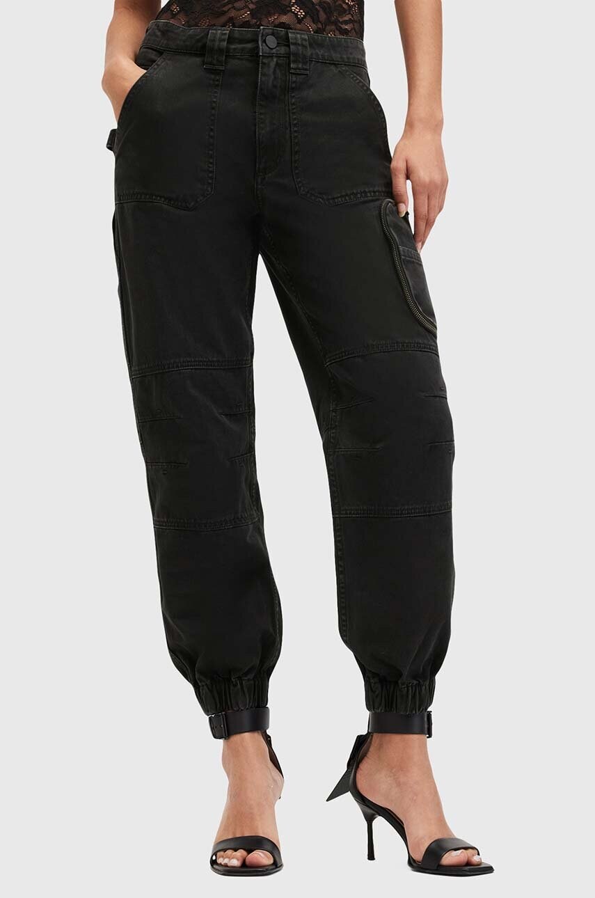 Бавовняні штани AllSaints FLORENCE JOGGER колір чорний фасон cargo середня посадка W017TB