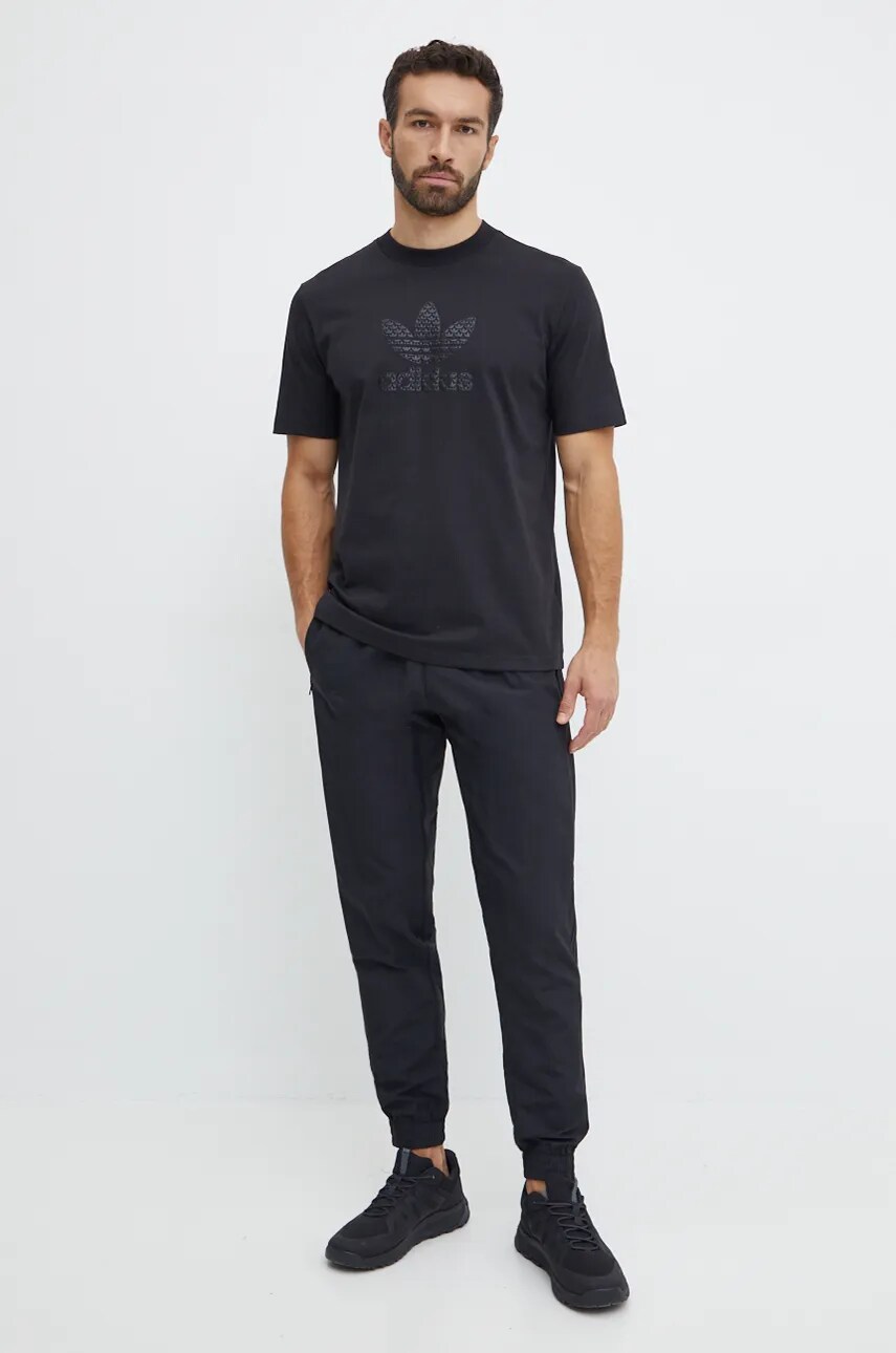Спортивні штани adidas Originals колір чорний однотонні IZ2108