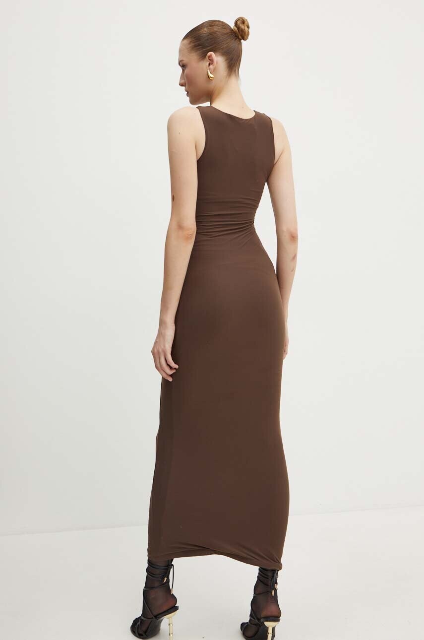 Сукня Guess KIM колір коричневий maxi облягаюча W4YK0J KCDE0