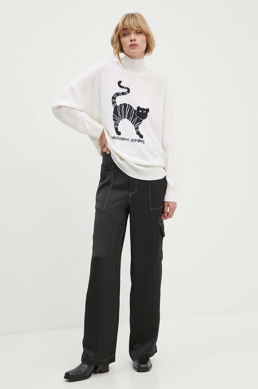 Вовняний светр Moschino Jeans жіночий колір бежевий легкий півгольф 0912.8203