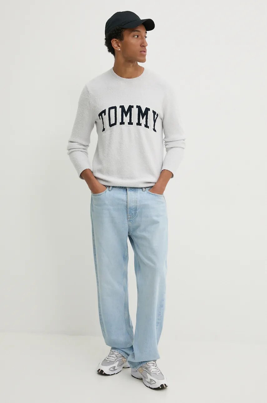 Светр з домішкою вовни Tommy Jeans чоловічий колір сірий  DM0DM19439