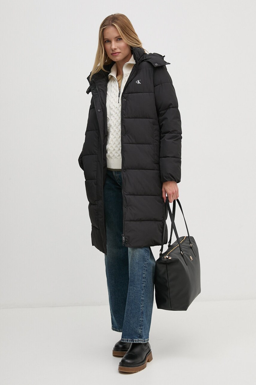 Сумочка Tommy Hilfiger колір чорний AW0AW16477