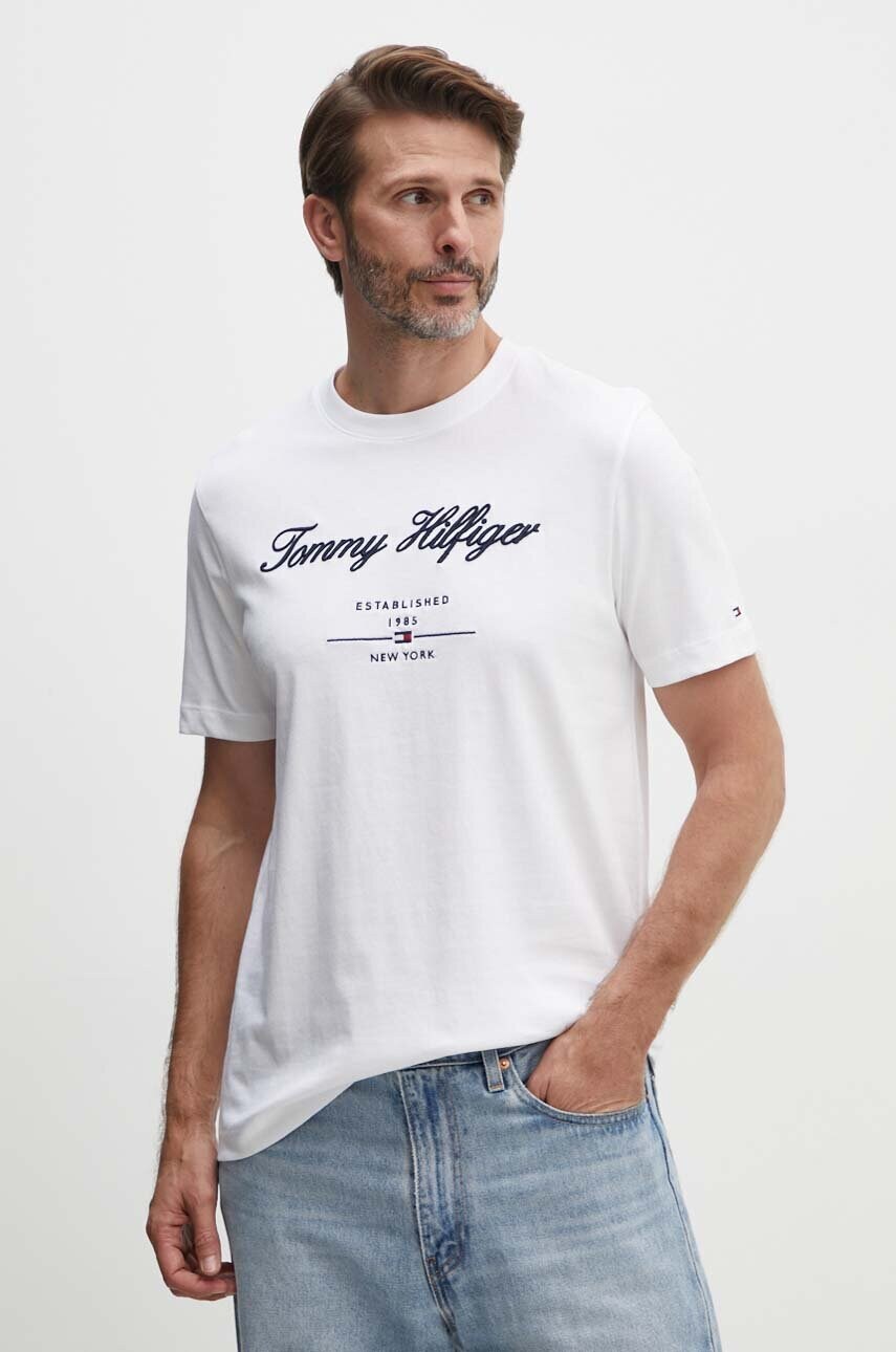 Бавовняна футболка Tommy Hilfiger чоловіча колір білий з аплікацією MW0MW33691