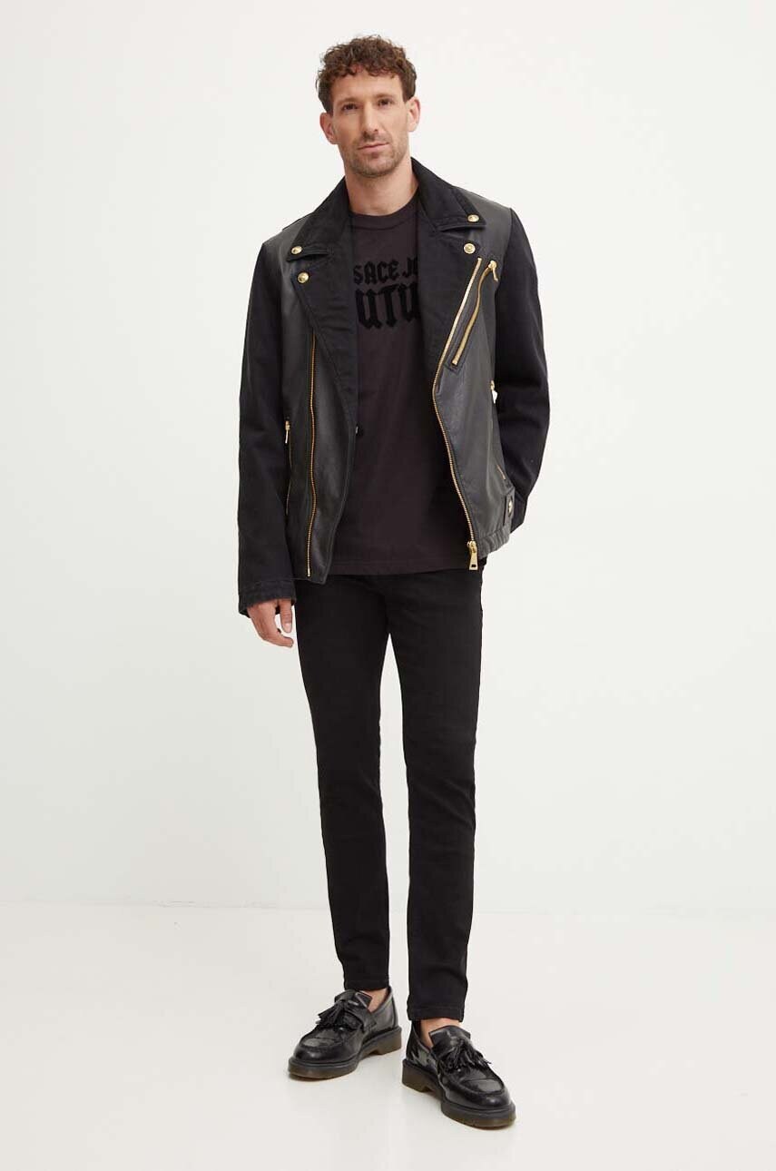 Поло Versace Jeans Couture чоловіче колір чорний з аплікацією 77GAHL01 CJ01L