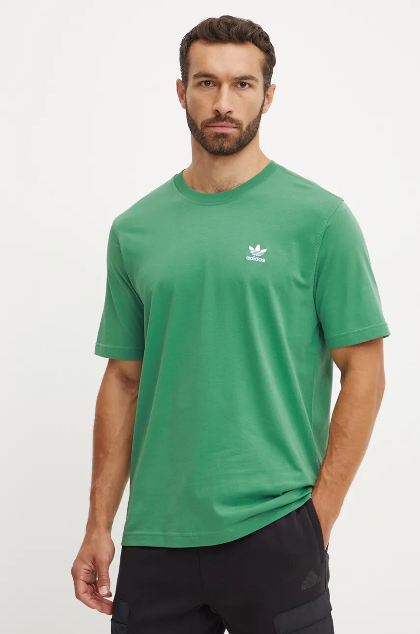 Бавовняна футболка adidas Originals чоловіча колір зелений з аплікацією IZ2106