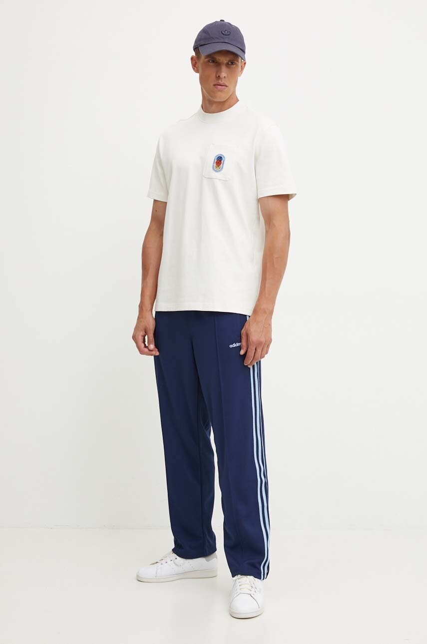 Бавовняна футболка adidas Originals чоловіча колір бежевий з аплікацією IX6754