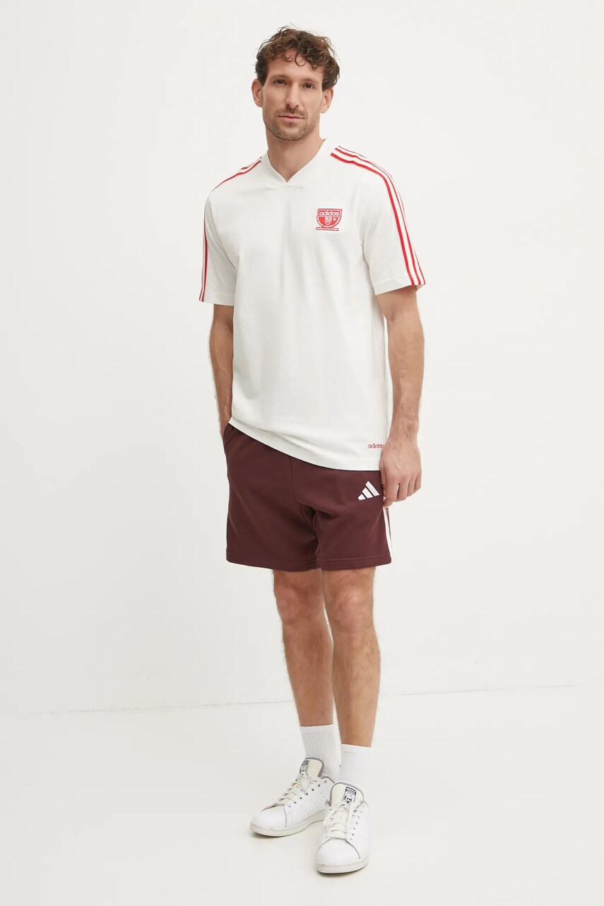 Бавовняна футболка adidas Originals чоловіча колір бежевий візерунок IX9633