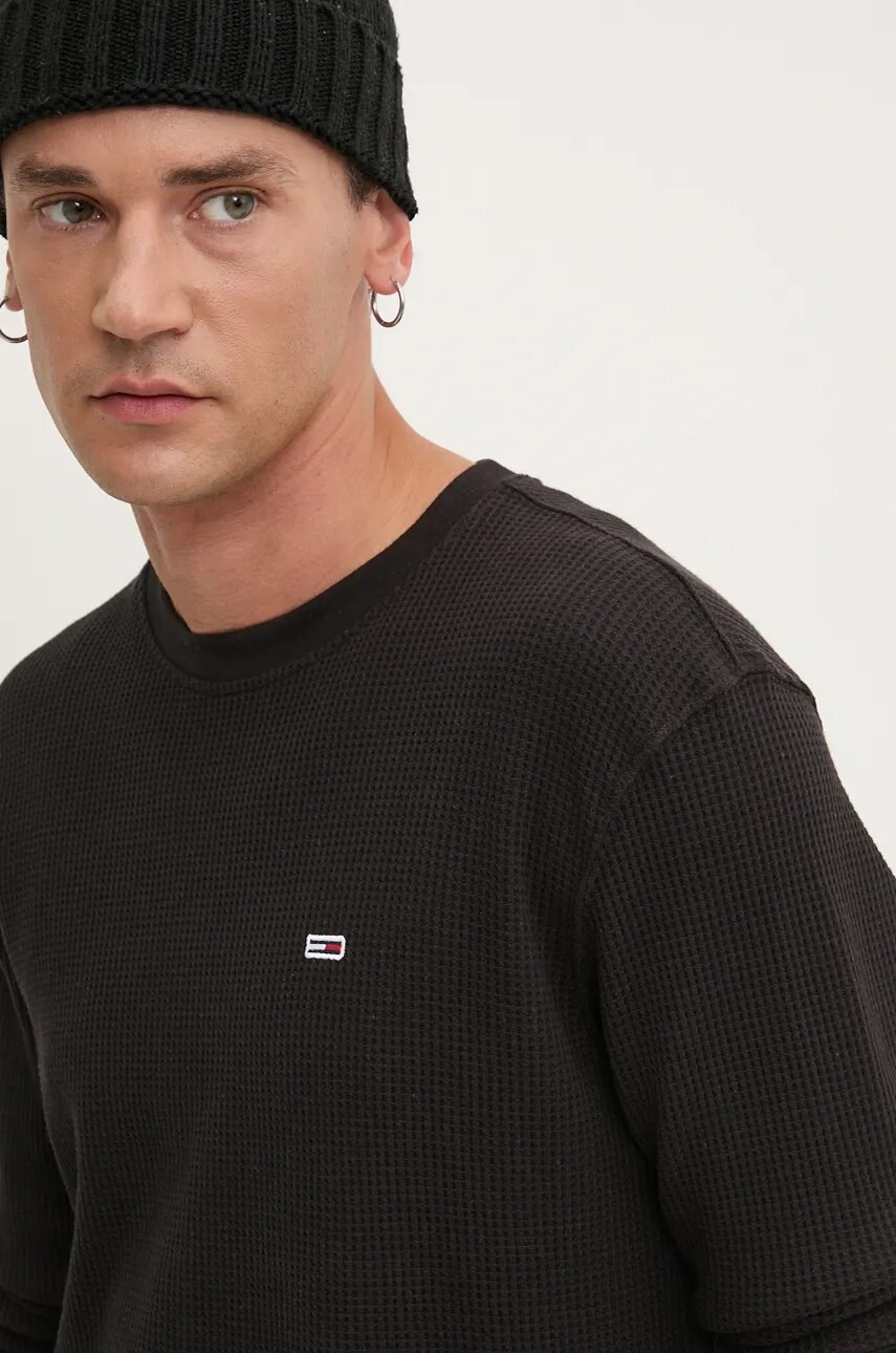 Лонгслів Tommy Jeans чоловічий колір чорний однотонний DM0DM19216