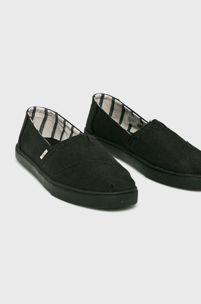 Toms - Еспадрилі