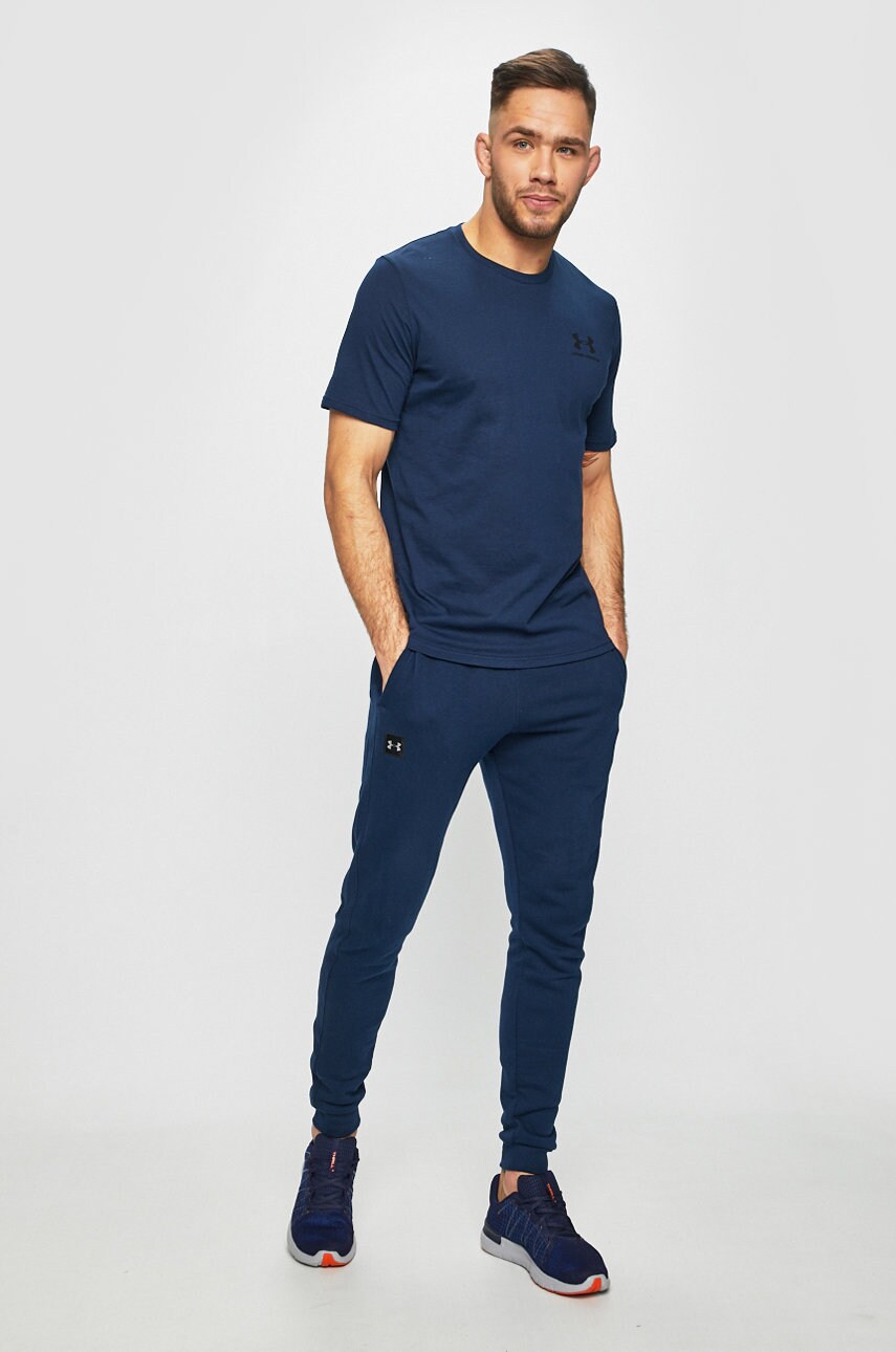 Футболка Under Armour SPORTSTYLE LEFT CHEST чоловічий колір синій однотонний 1326799
