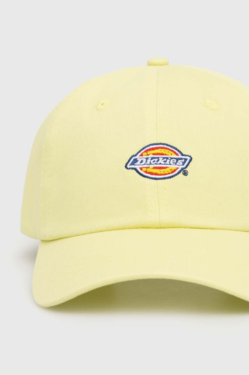 Шапка Dickies колір зелений з аплікацією