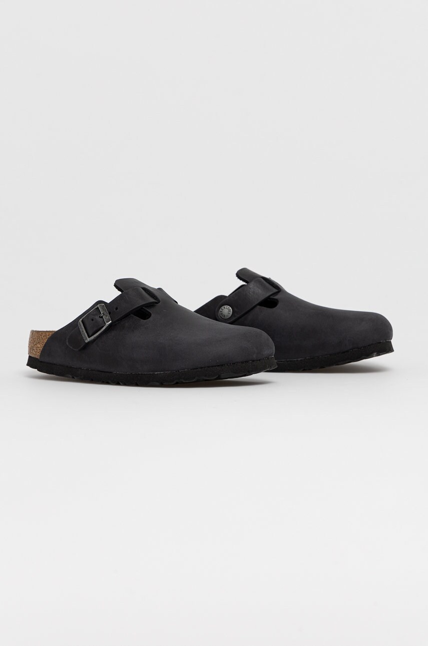 Шкіряні шльопанці Birkenstock Boston жіночі колір чорний 59463