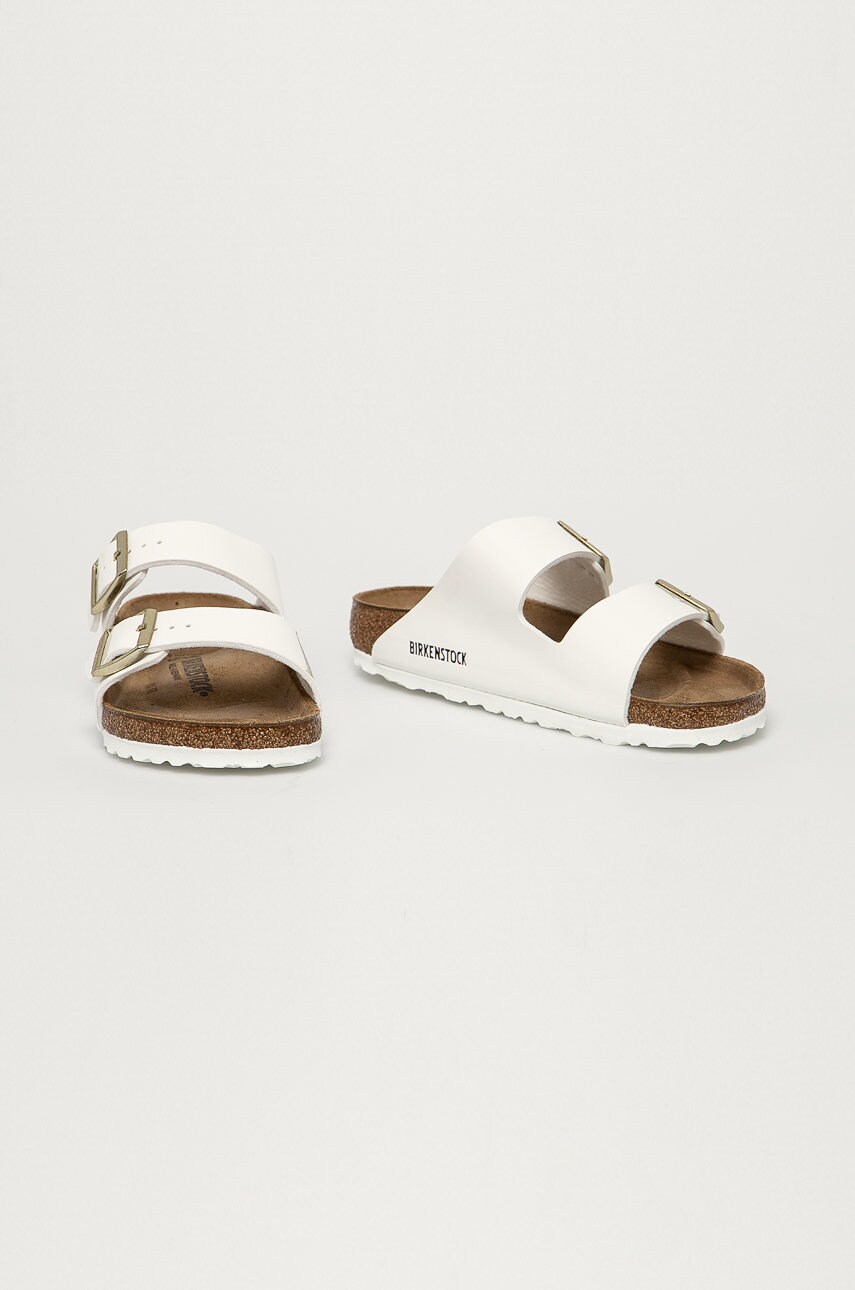 Шльопанці Birkenstock жіночі колір білий Regular Width