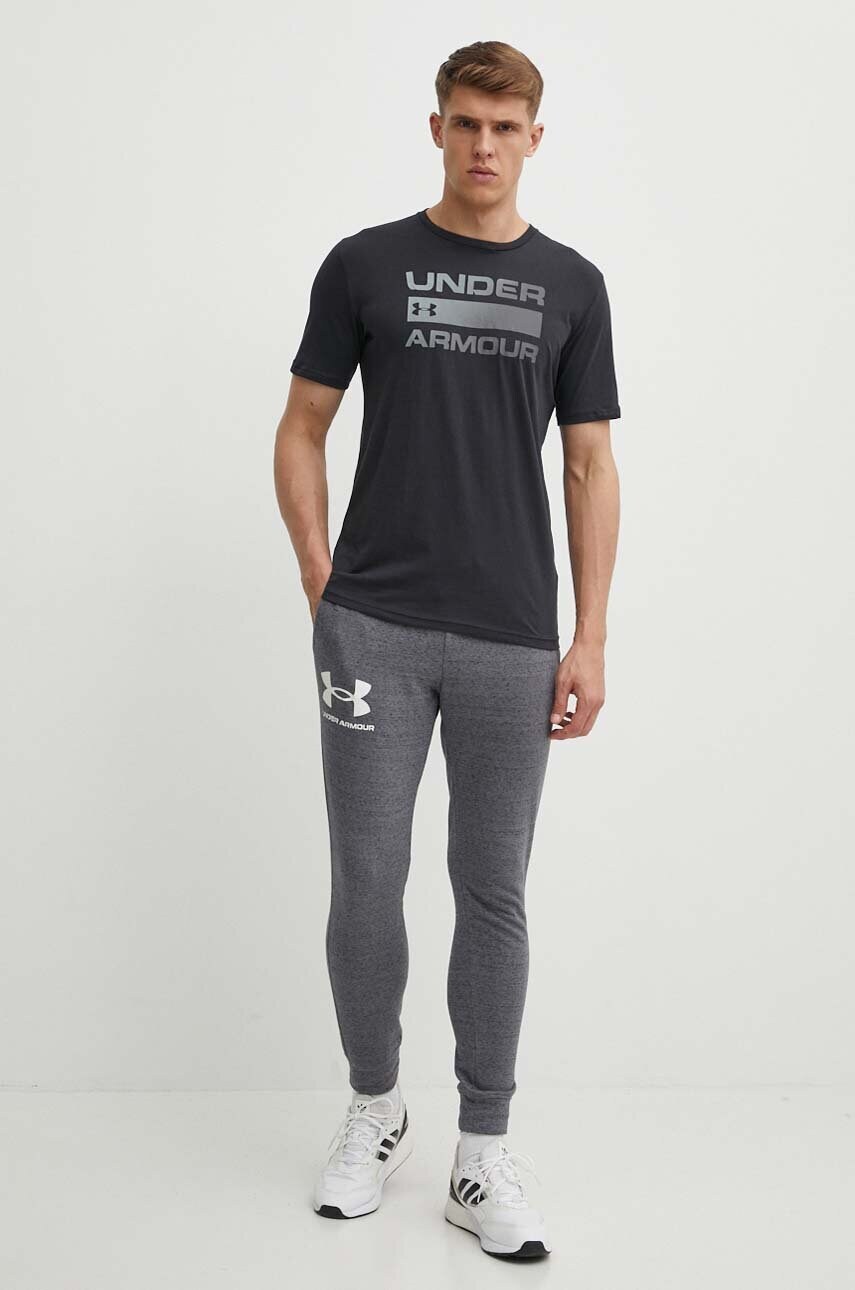 Штани Under Armour чоловічі колір сірий однотонні 1361642-001