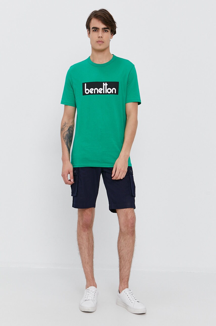 Шорти United Colors of Benetton чоловічі колір синій