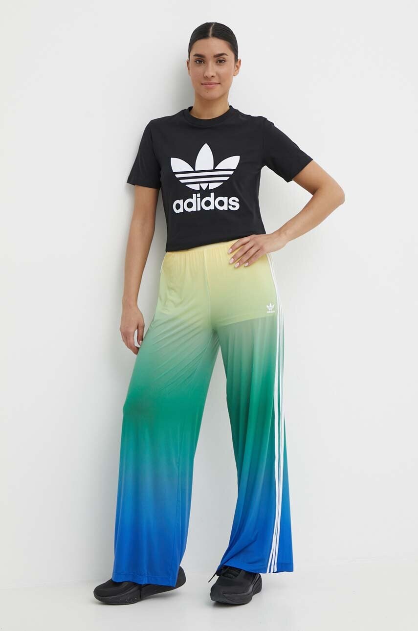 adidas Originals - Футболка GN2896-BLACK