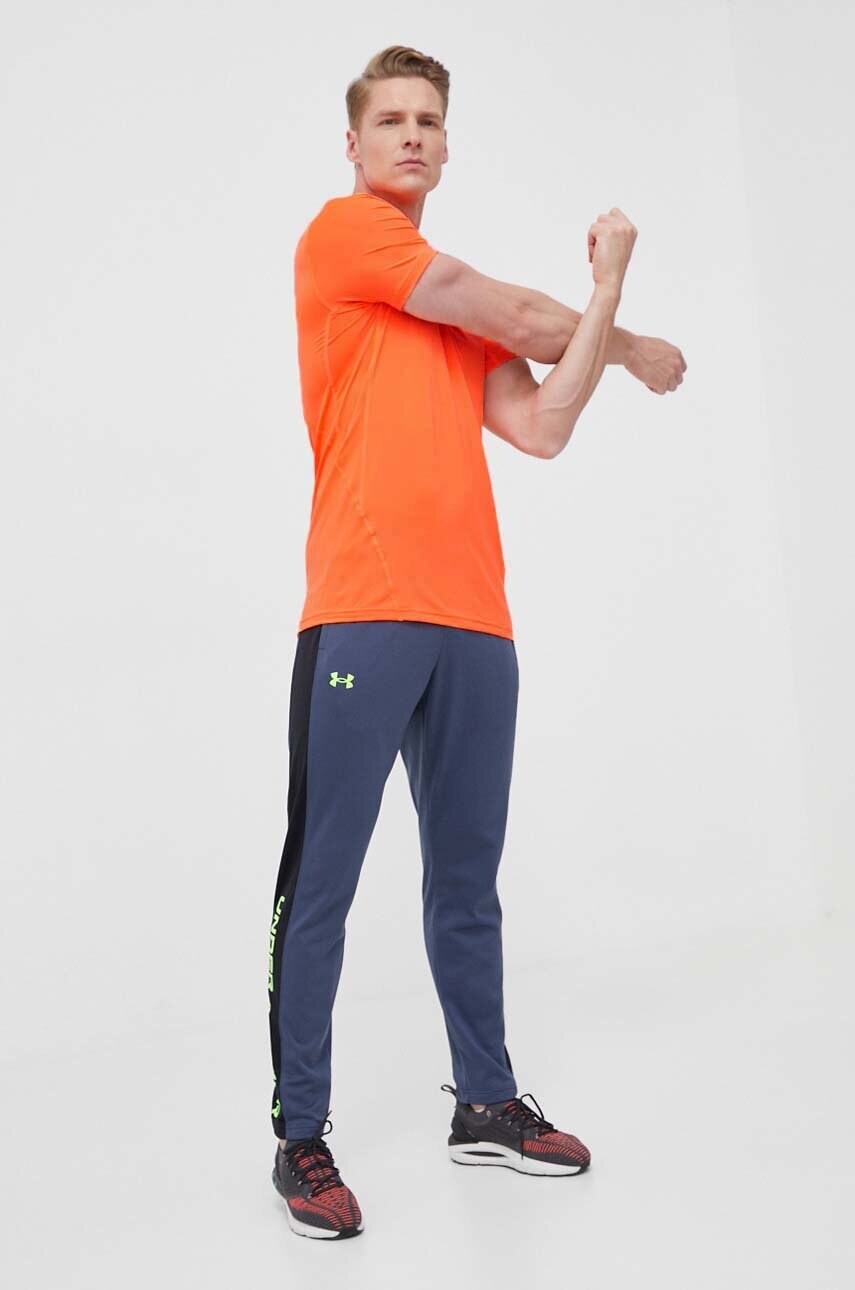 Тренувальна футболка Under Armour колір чорний однотонний 1361683-001
