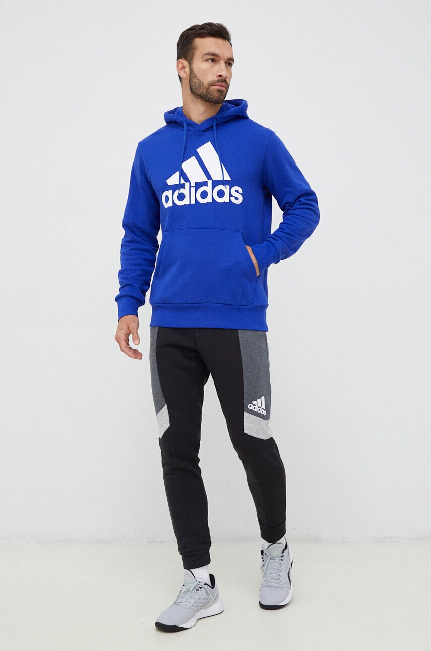 Бавовняна кофта adidas чоловіча з капюшоном з принтом
