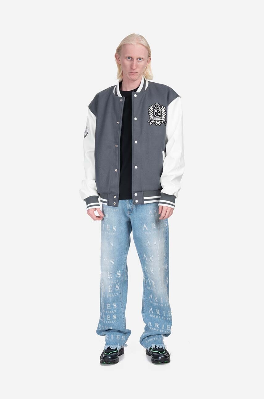Куртка-бомбер з домішкою вовни Reebok Classic Res V Jacket колір сірий HS7142-grey