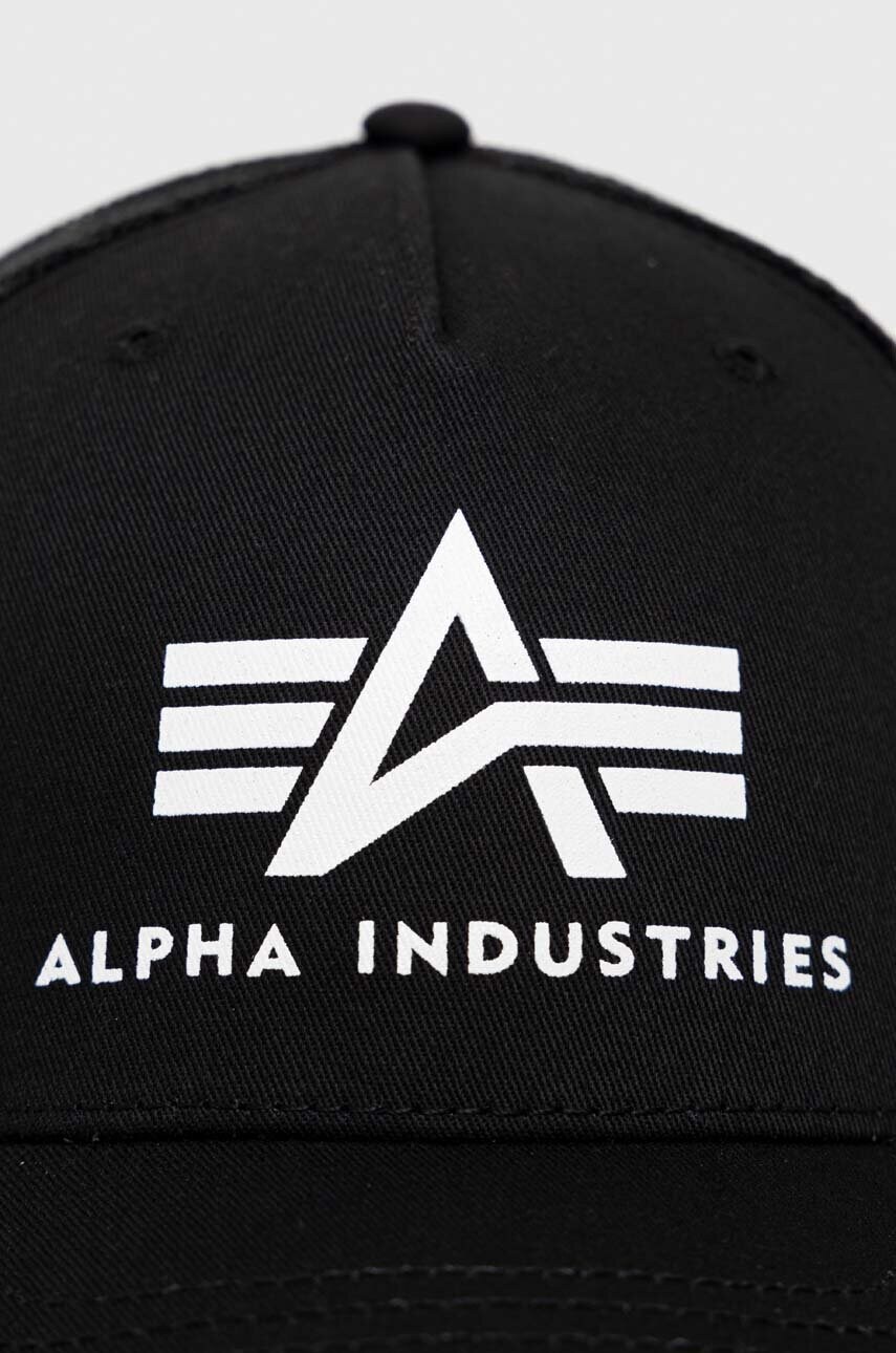 Бавовняна кепка Alpha Industries колір чорний з принтом 186902.03-Black