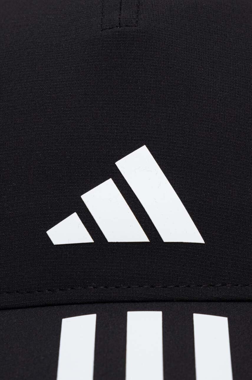 Купити Кепка adidas Performance колір чорний з принтом – головне зображення