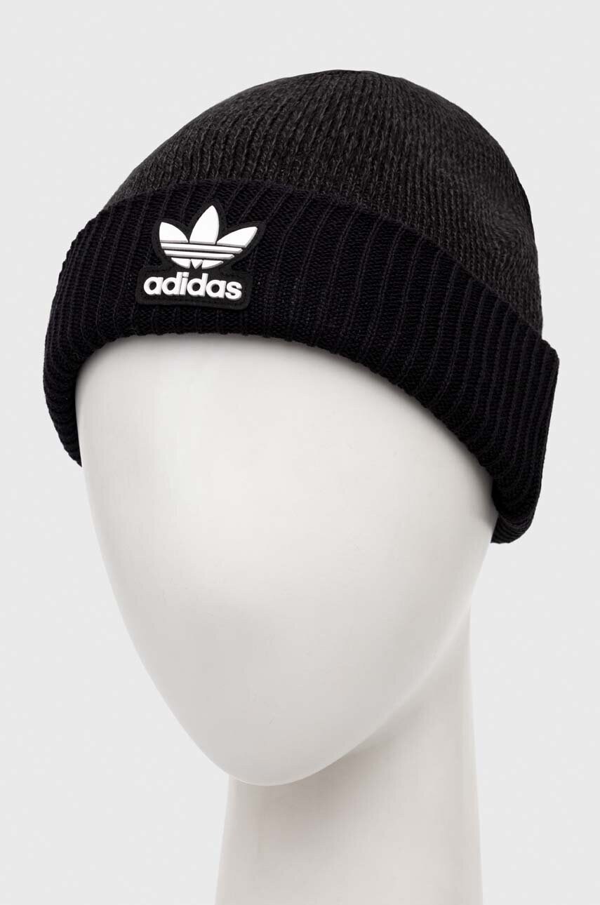 Шапка adidas Originals колір чорний з тонкого трикотажу