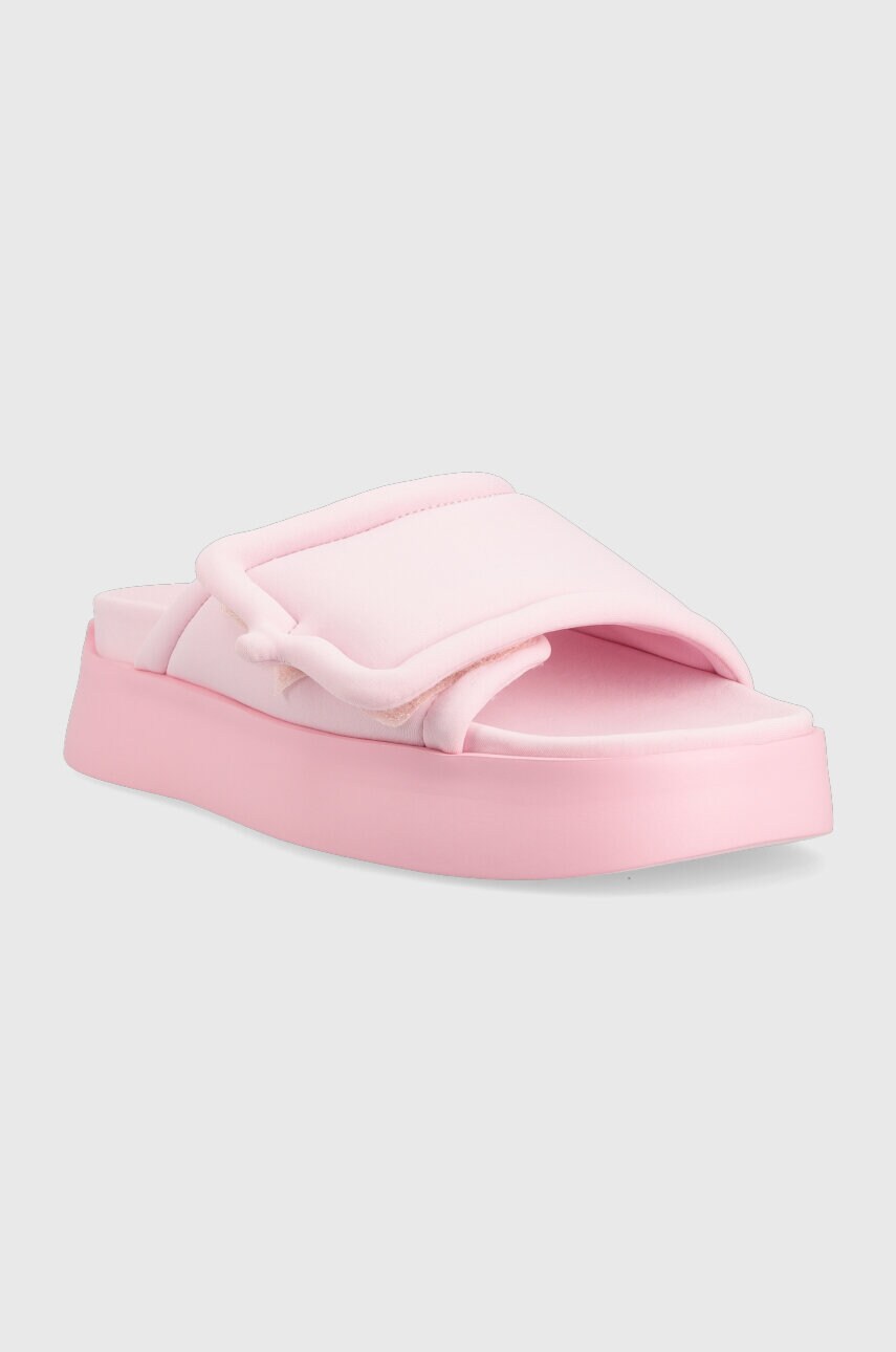 Шльопанці Chiara Ferragni CF3150_012 жіночі колір рожевий на платформі CF PLATFORM SLIDER
