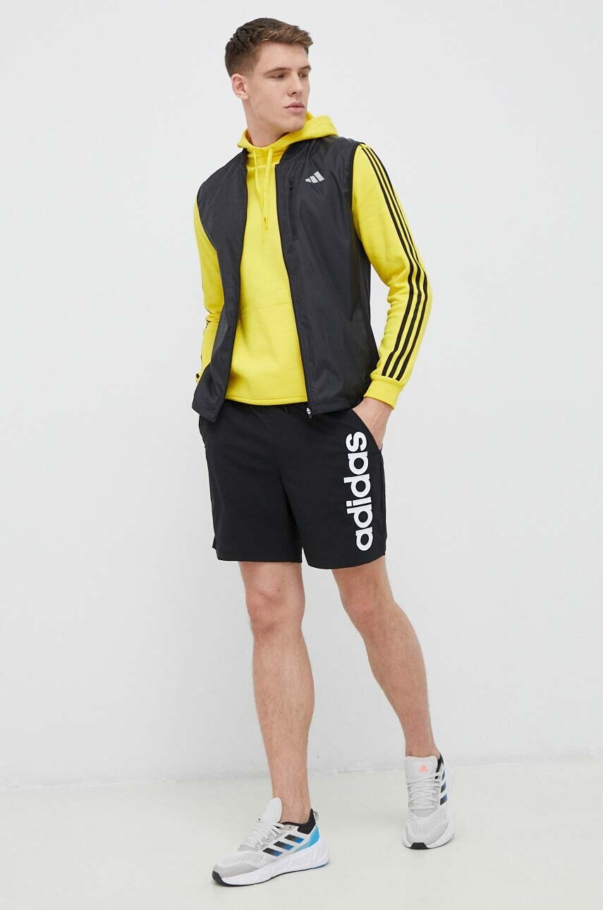 Спортивна безрукавка adidas Performance Own the Run колір чорний перехідна