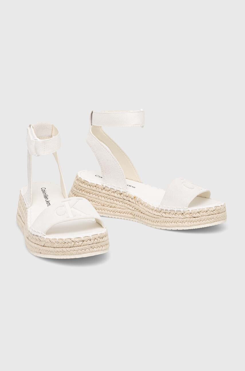 Сандалі Calvin Klein Jeans SPORTY WEDGE ROPE SU CON жіночі колір білий на платформі YW0YW00977