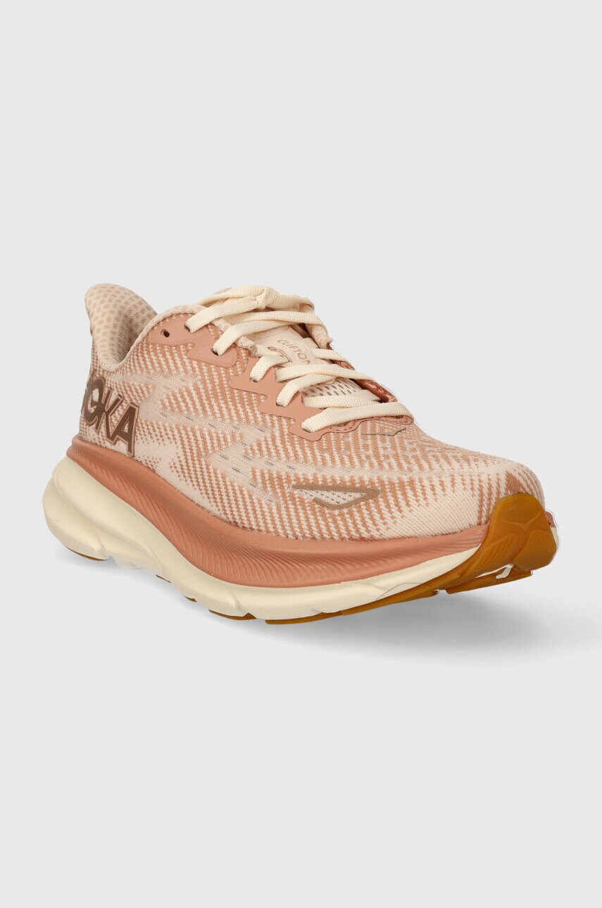 Бігові кросівки Hoka One One Clifton 9 колір бежевий