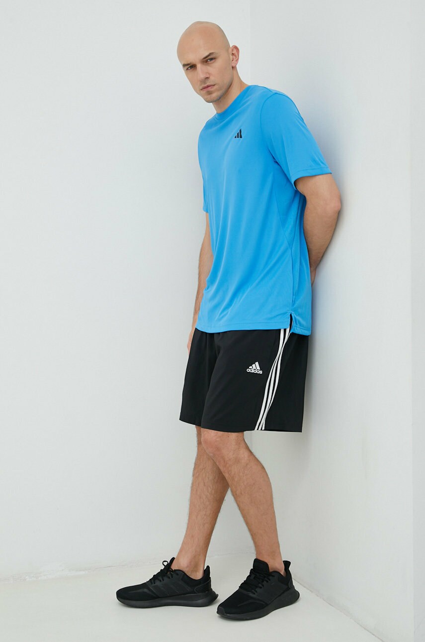 Шорти для тренувань adidas Essentials Chelsea Чоловічі колір чорний