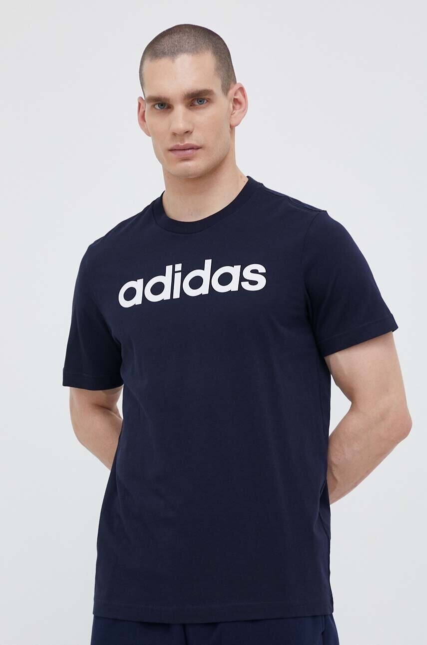 Бавовняна футболка adidas колір синій з принтом