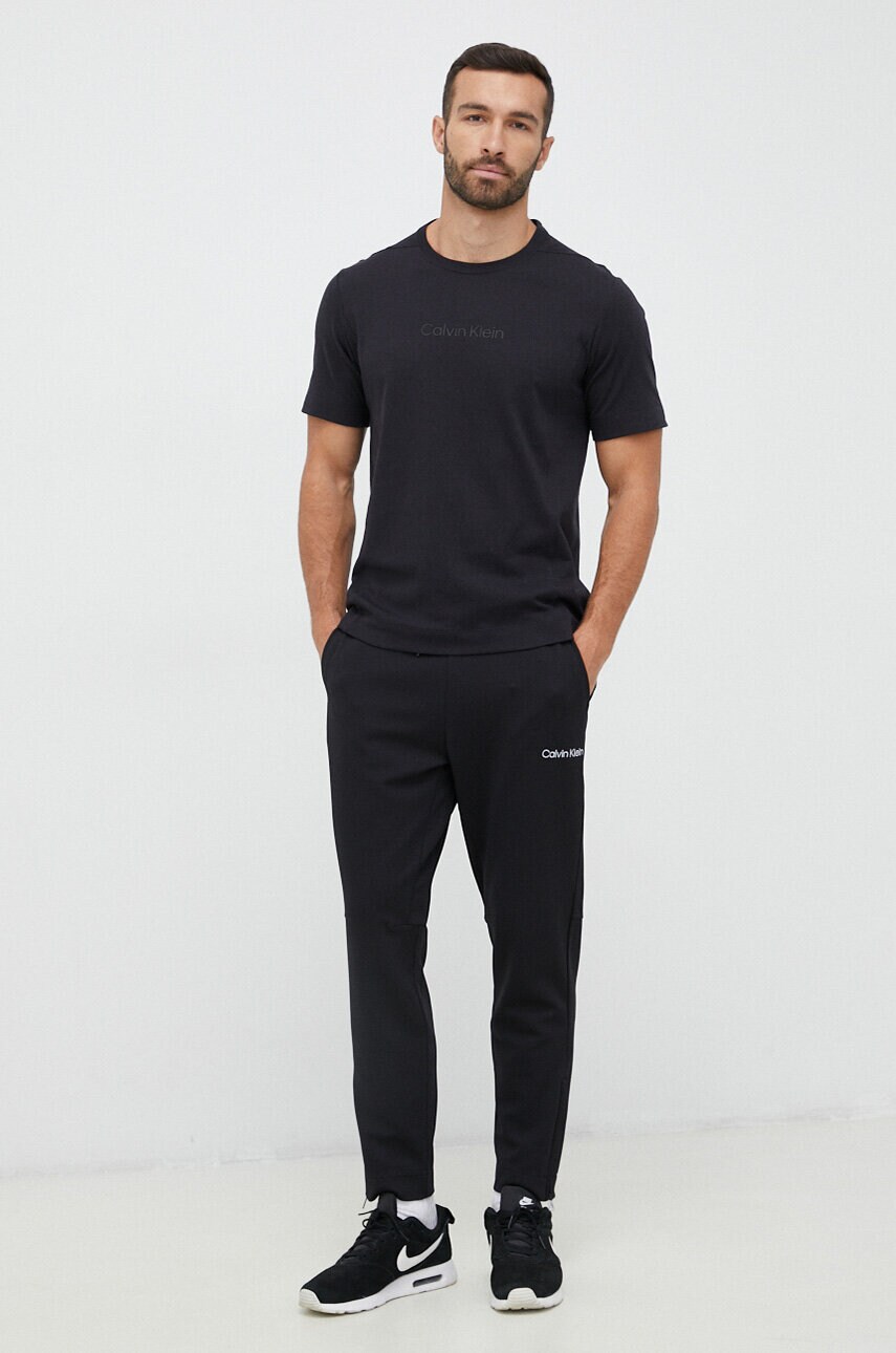 Футболка Calvin Klein Performance чоловічий колір чорний меланж