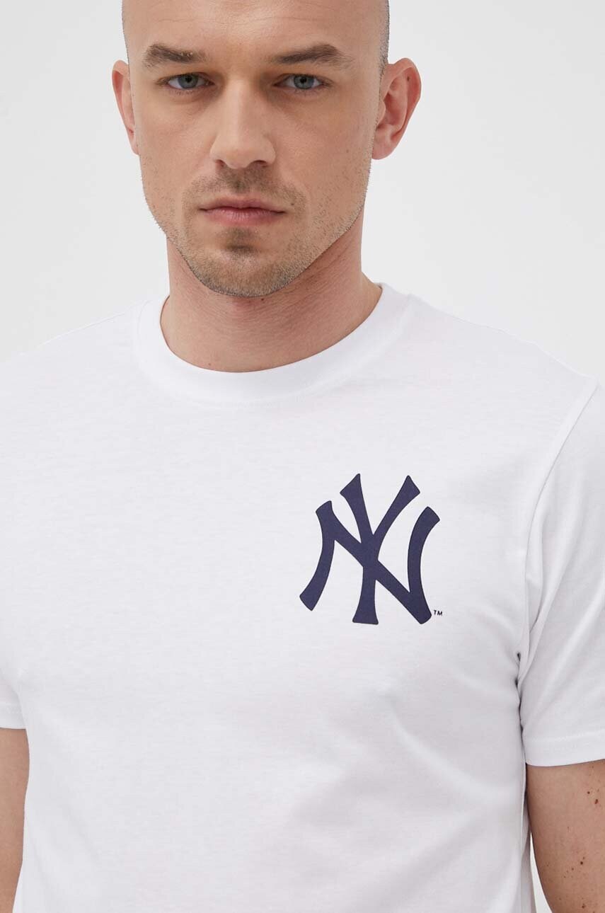 Бавовняна футболка 47 brand MLB New York Yankees колір білий з принтом