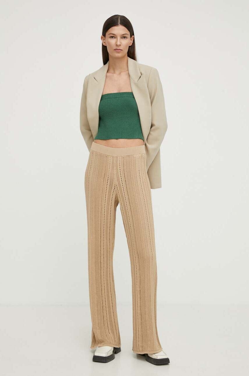 Топ By Malene Birger жіночий колір зелений оголоне плече