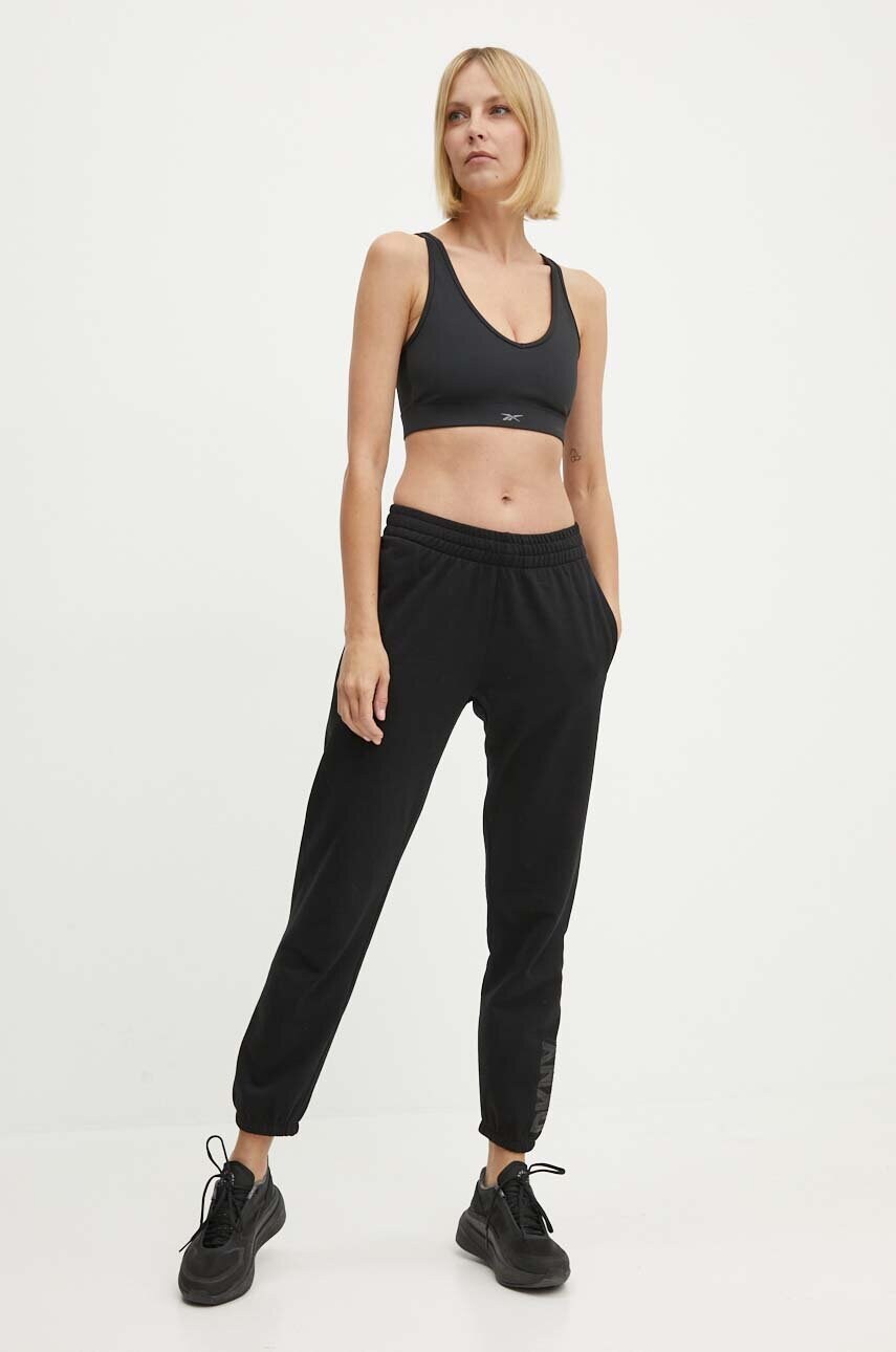 Спортивний бюстгальтер Reebok Active Collective Dreamblend колір чорний однотонний 100075387