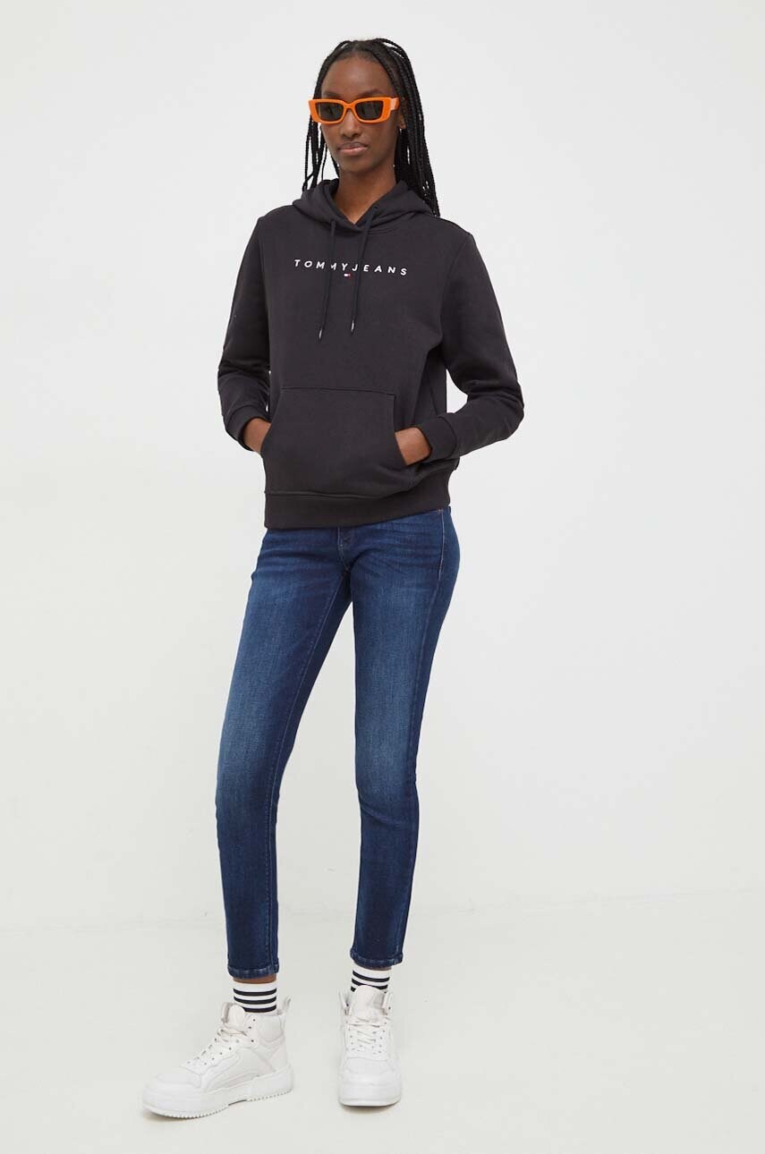 Кофта Tommy Jeans жіноча колір чорний з капюшоном з аплікацією DW0DW17324