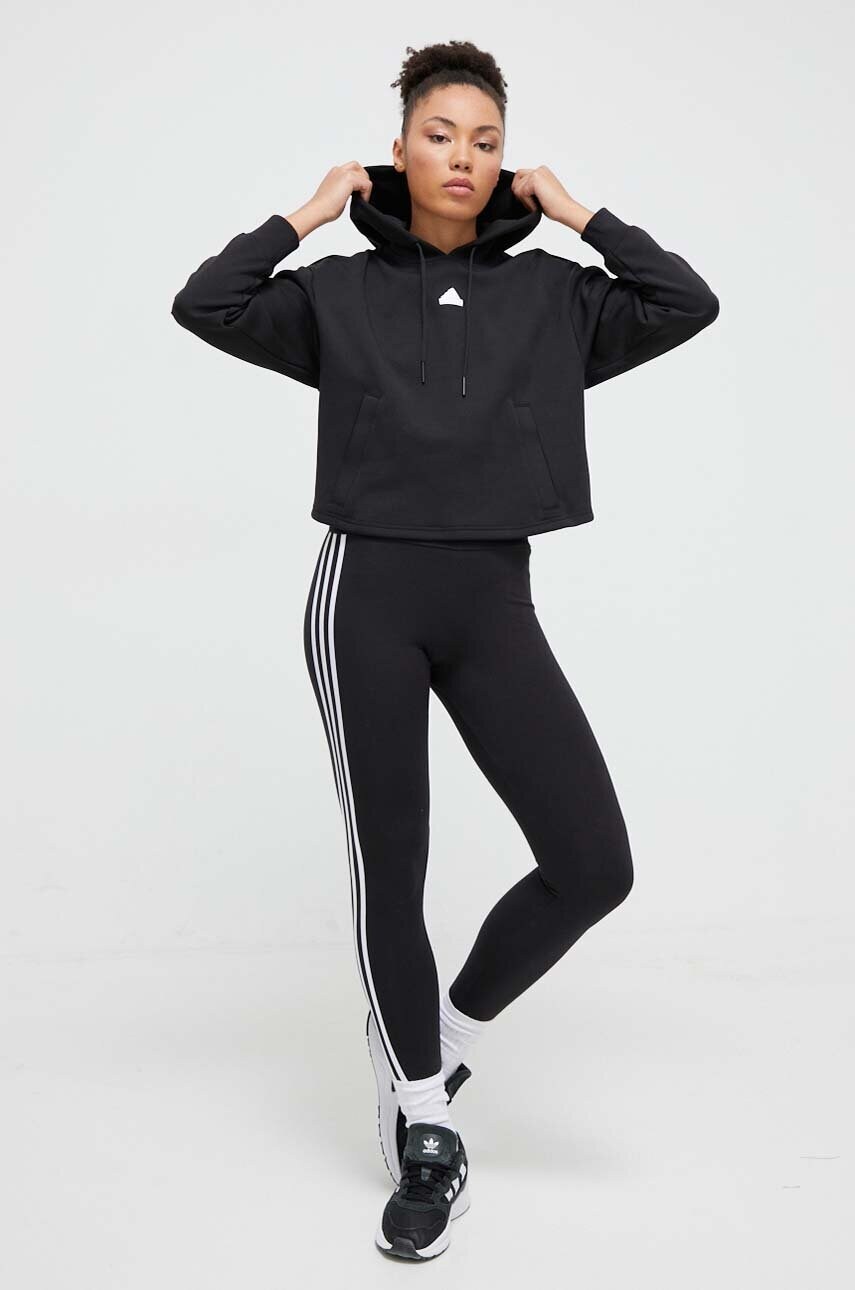 Кофта adidas жіноча колір чорний з капюшоном з аплікацією