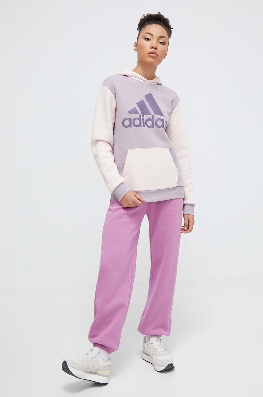 Кофта adidas жіноча колір фіолетовий з капюшоном з принтом