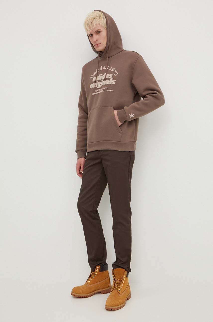 Кофта adidas Originals Hoodie чоловіча колір коричневий з капюшоном з принтом IU0218
