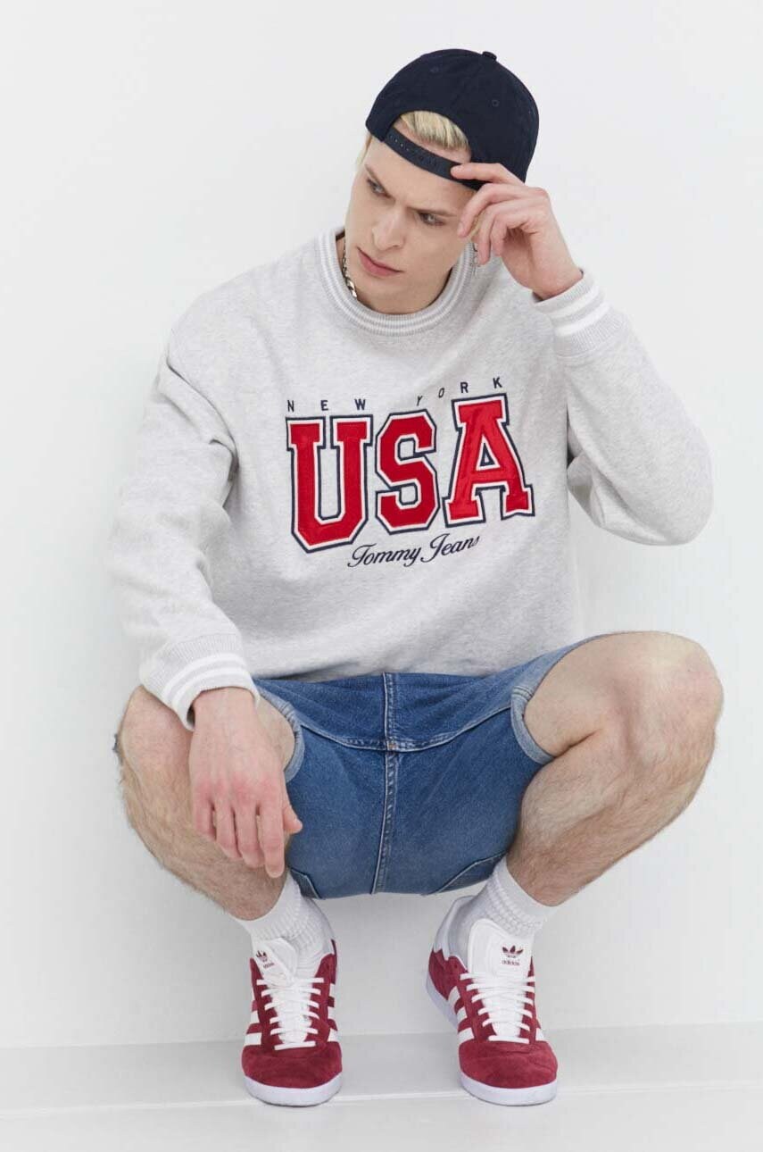 Кофта Tommy Jeans Archive Games чоловіча колір сірий візерунок