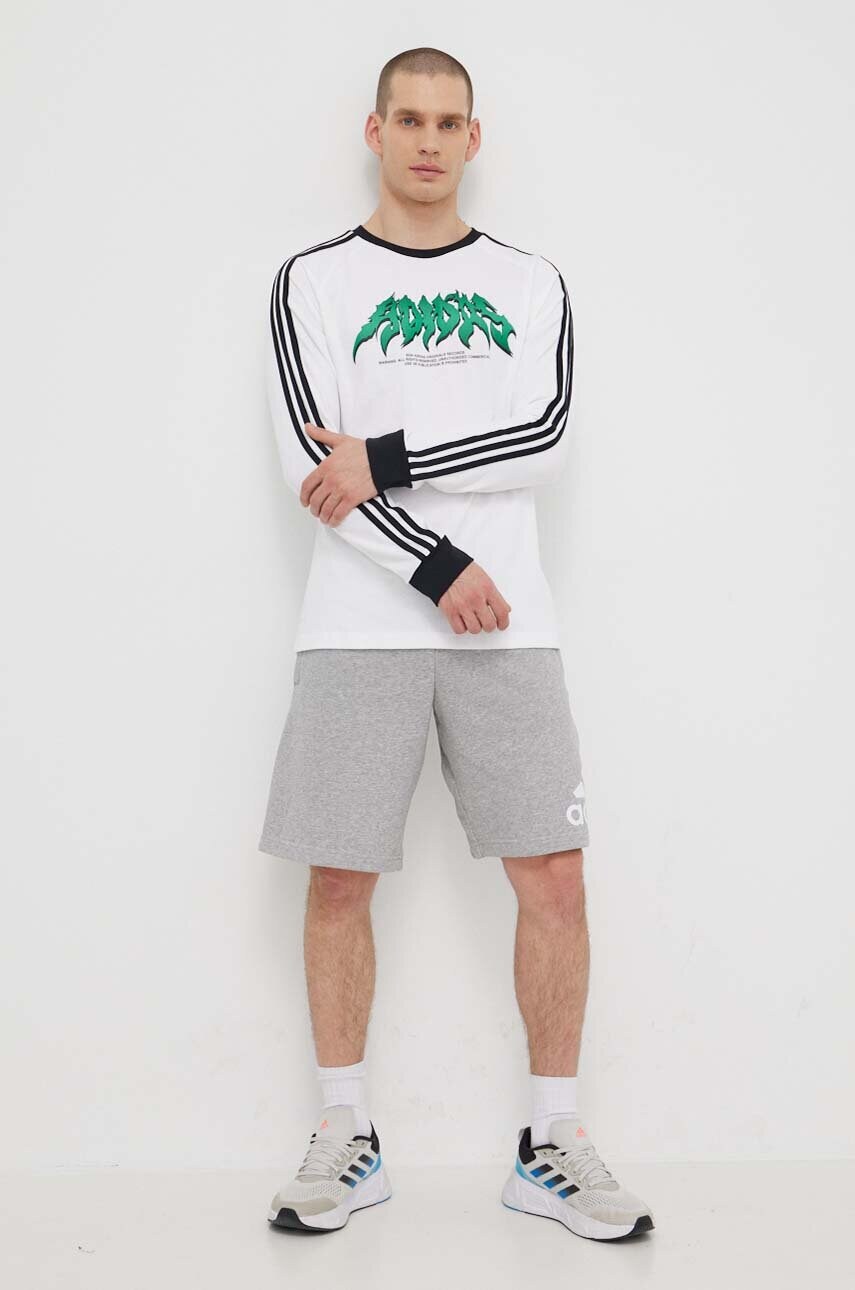 Бавовняний лонгслів adidas Originals Flames колір білий з принтом IS2917