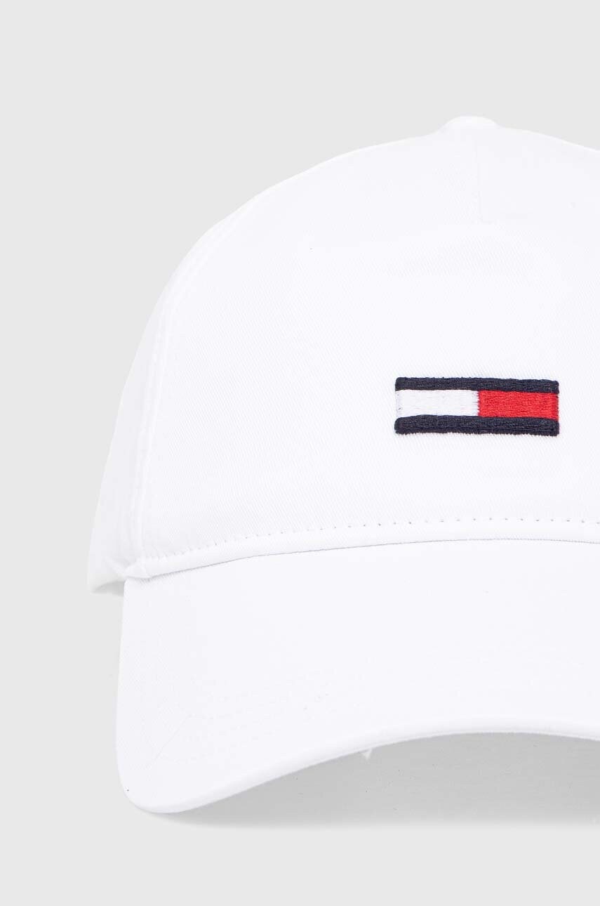 Бавовняна бейсболка Tommy Jeans колір білий з аплікацією AW0AW15842